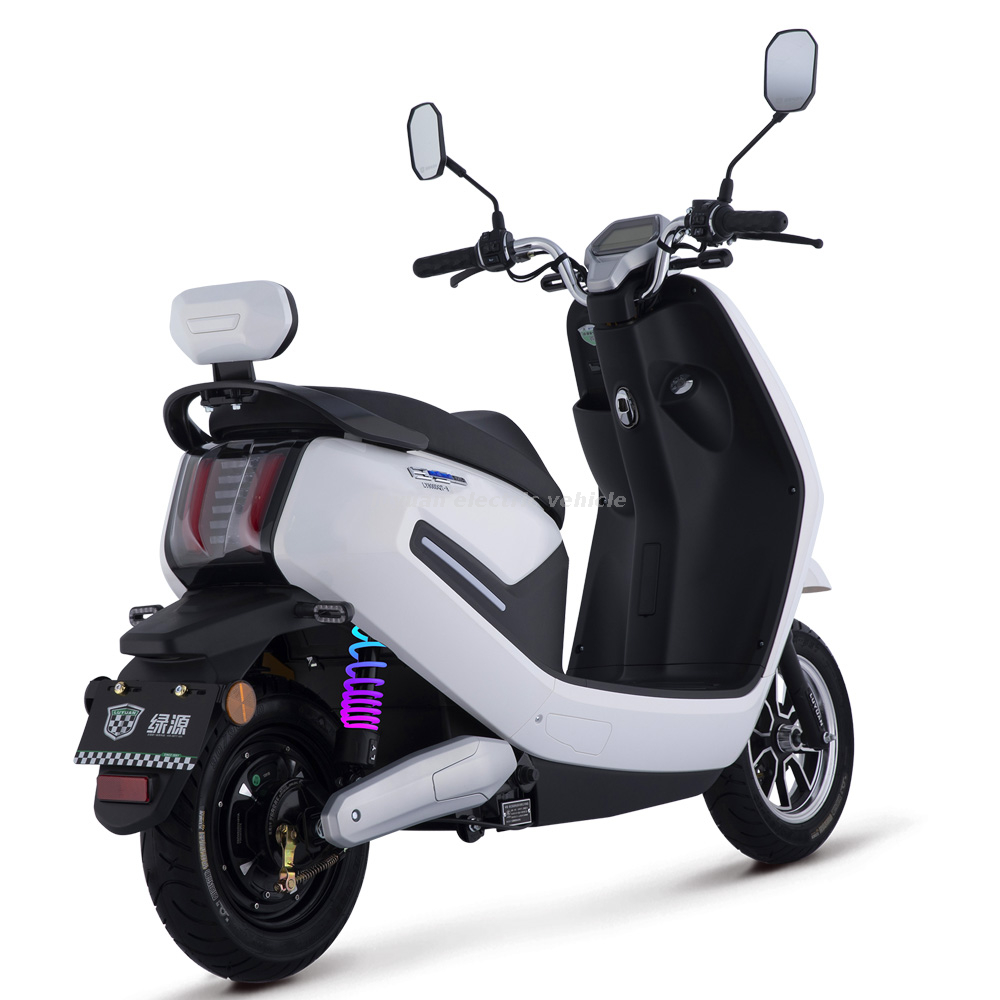 MB5 (Li) Good Quality Long Distance Lithium Battery Scooter Electric Scooter